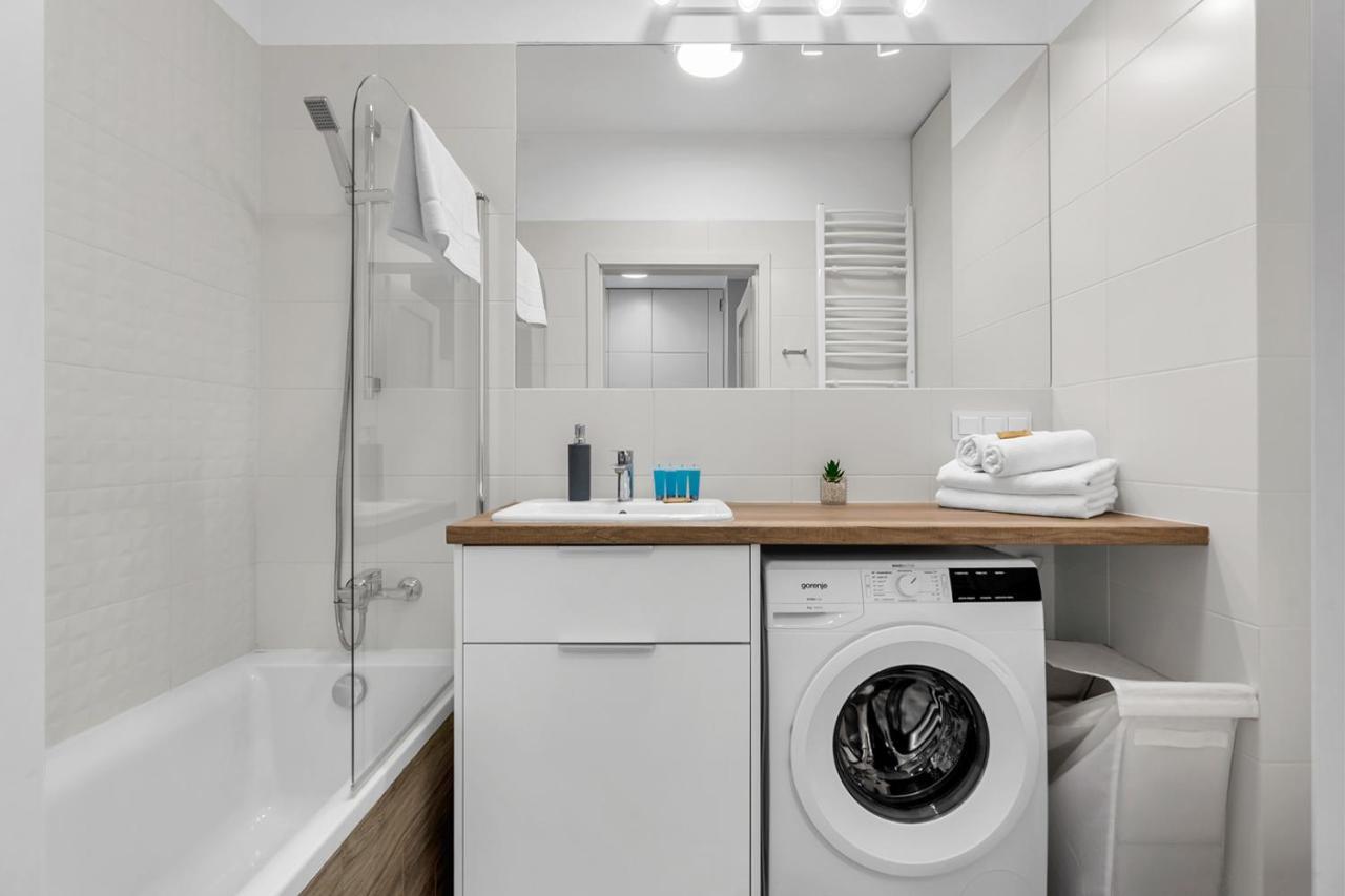 Wlochy Klinkierowa Comfort Apartment Varsovia Exterior foto